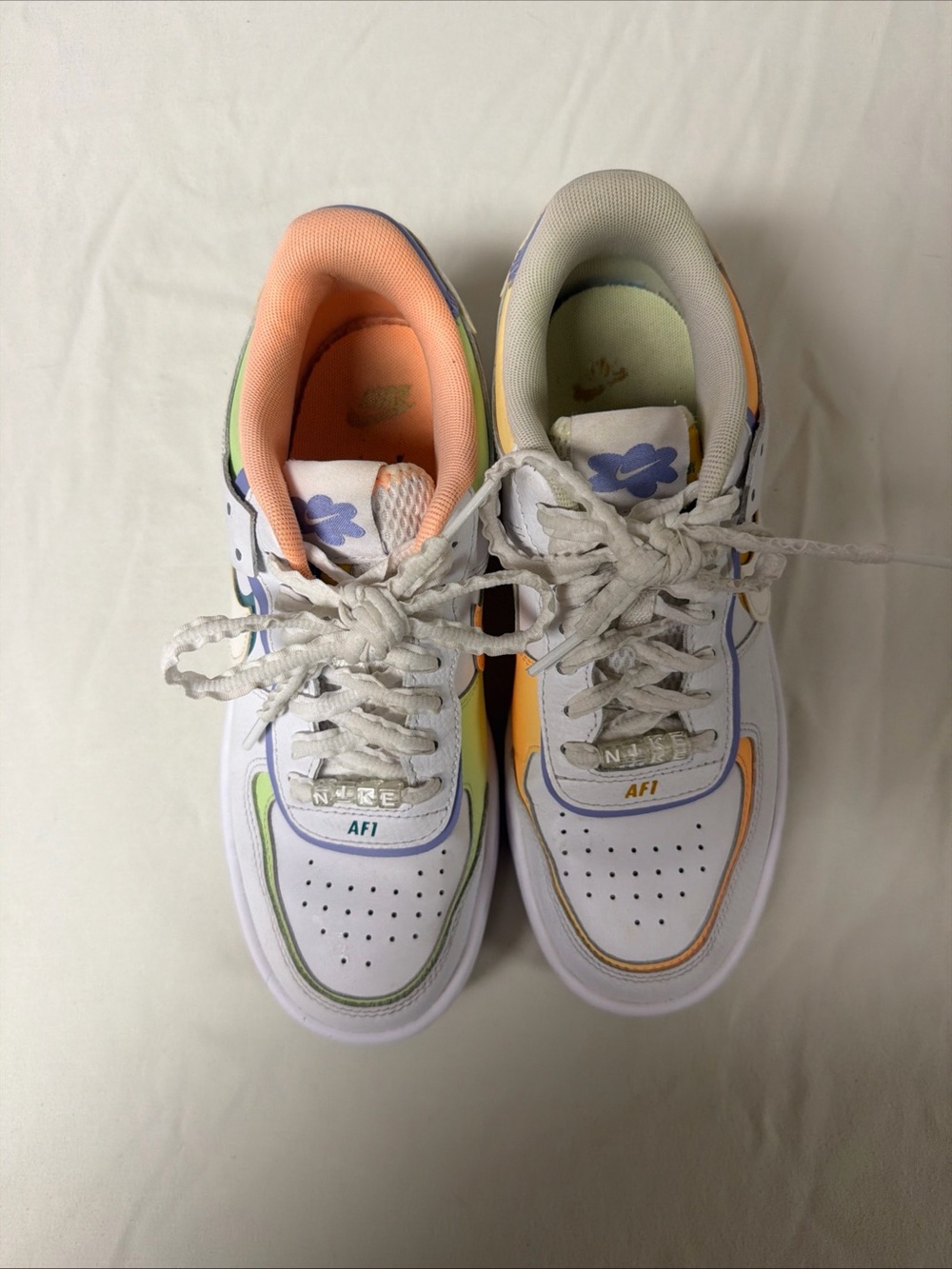 Nike AF1 Women’s Sneakers DX3718-100 White, Orange, Green, Purple Size 7 1/2